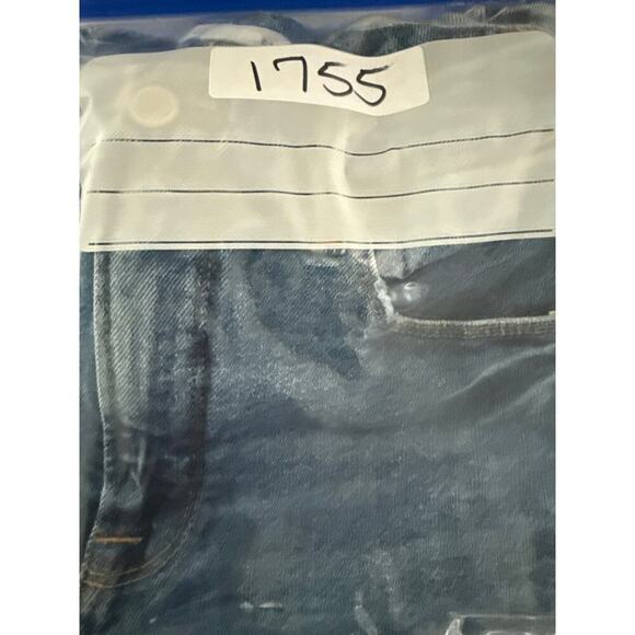 Good American Blue Flare Jeans - Picture 9 of 9